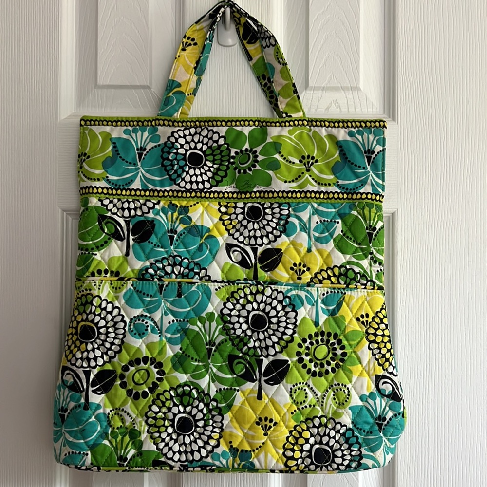 Vera Bradley Convertible Crossbody in Lime’s Up